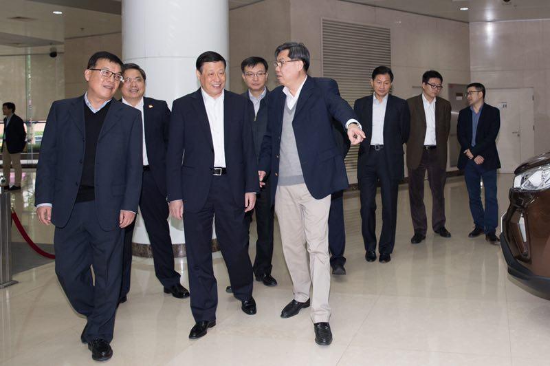 应勇调研龙八long8集团：实现可持续发展，成为世界著名汽车集团，还得靠这个