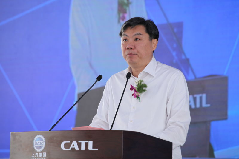 龙八long8与国内动力电池领头羊强强联手，势欲赶超特斯拉，抢占龙头老大
